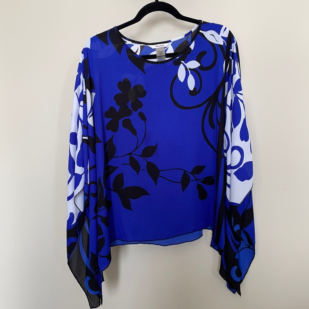 Ladies poncho style top